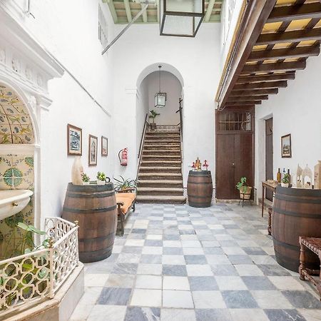 Villa Vivienda Del Siglo XVIII En El Casco Historico à El Puerto de Santa María Extérieur photo